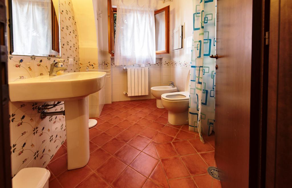 Agriturismo Poggio Al Tesoro Crespina المظهر الخارجي الصورة